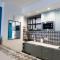 New Design Studio Apartment on the Beach - إِستيبونا