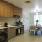 Exquisite 2-bedroom Apartment With Sea View - Dubaj