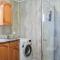 3 Bedroom Nice Home In Jelsa