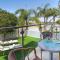 MERYL - Coralli Beachfront Apartment