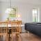Two-Bedroom Holiday Home In Hvide Sande - Havrvig