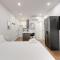 M11 Modern Comfy Studio wAC in PlateauMile-End