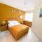 Apartamento en tucacas Cocotero mar 2 con la playa a tus pies
