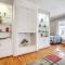 The Loft - Historic Dtwn Hondo Apt with Balcony - Hondo