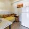 Amazing Home In Pomer With Wifi