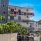 Hoteleks Inn & Suites
