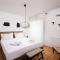 Glyfada First Class Suite by First Class Properties