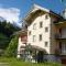 Chalet Mittaghorn Apt 4 - Wengen