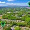 Downtown Retreat, Minutes from Main Street with Fenced in Backyard - Greenville