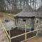 The Hut at the Farm - بينتون