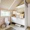 Three-Bedroom Holiday Home In Nykobing Sj