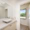 Vue de la Mer Luxe Retreat - Tennis, Pool, Views