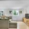 1 Bedroom Beautiful Home In Ølsted