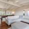 Port Philip Panorama - Bayview Retreat and Pool Bliss
