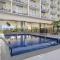 Gem of Waikiki at Inn on the Park