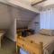 Foto: Dolphin Beach Oceanfront Cottage 2/48