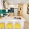 Beautiful Terrace Home Close to Disney Studios