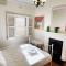 Beautiful Terrace Home Close to Disney Studios