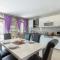 Two-Bedroom Holiday Home With A Fireplace In Barban