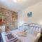Two-Bedroom Holiday Home With A Fireplace In Barban