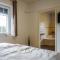 Nice Home In Schneverdingen With Wifi