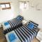 Larus Waterfront Cottage
