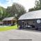 Barn Oasis heated pool Hot Tub, Bar games stay