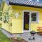 Cozy Home In Dabki With Wifi - 达布基