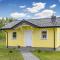 Cozy Home In Dabki With Wifi - 达布基
