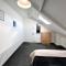 5 Bdrm House Less Than 10 Mins To Newcastle
