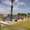 Seafront Stylish Apt, Protaras