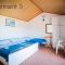 Holiday Home (186-5)
