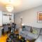 GuestReady - Red Letters in Montrouge - 蒙鲁日