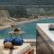 Zeus Throne Suites
