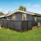 3 Bedroom Awesome Home In Børkop