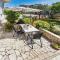 2 Bedroom Cozy Apartment In Pula