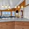 Windward Mark by Oak Island Accommodations