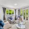 Boutique Cottage of The Peak District - Great Views