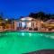 Coastal Paradise 7 min to Beach with Game Room Mini Golf and Heated Pool - Hollywood