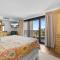 Coastal Charm 3BR Condo with Resort Amenities - Поліс-Айленд