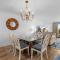 Coastal Charm 3BR Condo with Resort Amenities - Поліс-Айленд