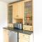 1 Coleshill townhouse Sleeps 6 NEC 7 mins BHX