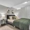 Cosy Guest Suite Near Shops, Transit, Hwy and GO! - Mississauga