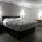 Motel 6-Hazelwood, MO