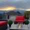 Large Home-Pikes Peak Views-High End-Pool Table - Colorado Springs