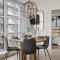 "The Draper" - Luxury Corner Unit w Tower View, - Near Stampede, Saddledome, BMO Centre! FREE Parking, Banff Pass, & Wine!