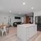 Driftwood Callala Plus - Jervis Bay Getaway - 10 Guests!