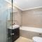 Ettalong Beach - Poolside Luxury