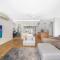 Ettalong Beach - Poolside Luxury