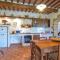 Cozy Home In Arcidosso With Wifi
